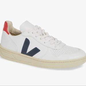 Veja V-10 White Sneaker